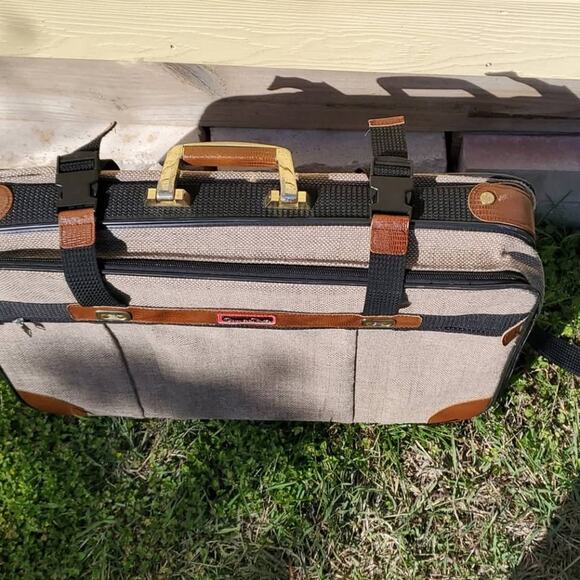 OSCAR DE LA RENTA Vintage Brown Tweed Suitcase - Picture 1 of 10